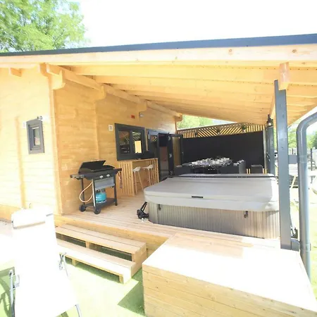 Eyrieux Camping Campeggio 4*